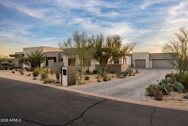 7498 E WHISPER ROCK Trail, Scottsdale, AZ 85266