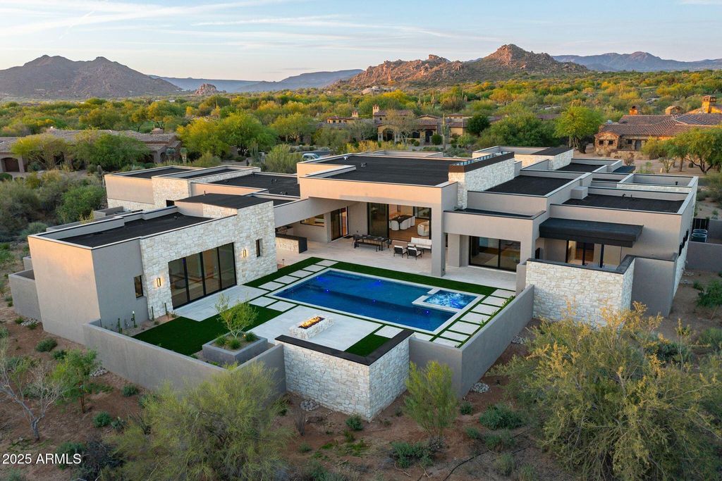 7498 E WHISPER ROCK Trail, Scottsdale, AZ 85266 — photo 5