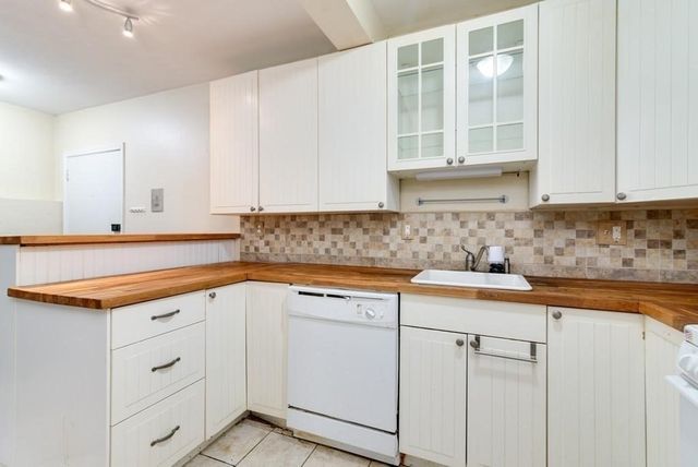 980 Plain Street 12, Marshfield, MA 02050