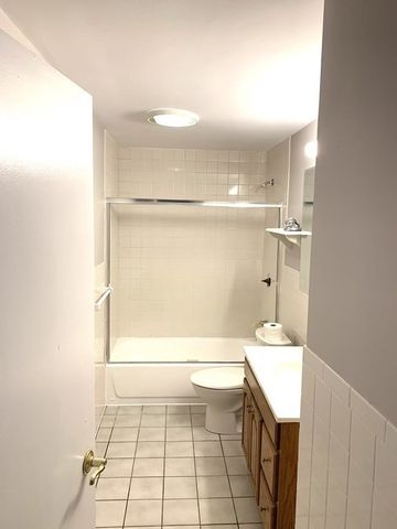 980 Plain Street 12, Marshfield, MA 02050