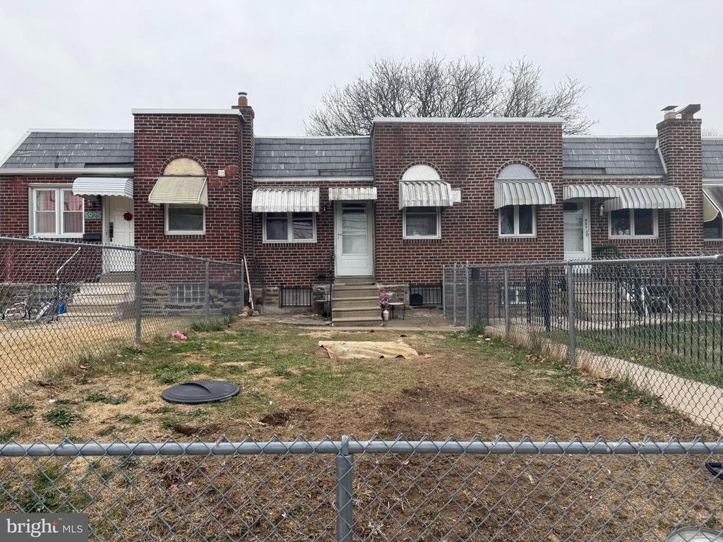 5923 SAUL ST, Philadelphia, PA 19149