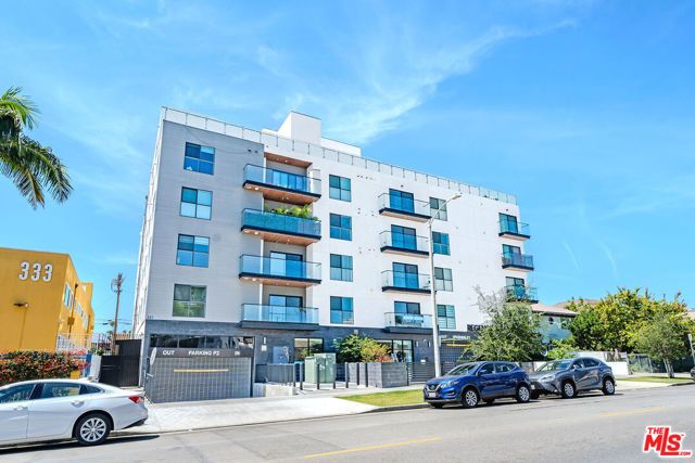 321 S Oxford Avenue 405, Los Angeles, CA 90010