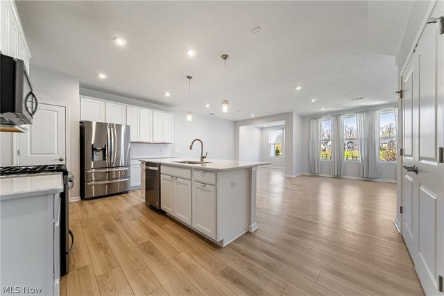 830 S Greenway Drive, Westlake, OH 44145