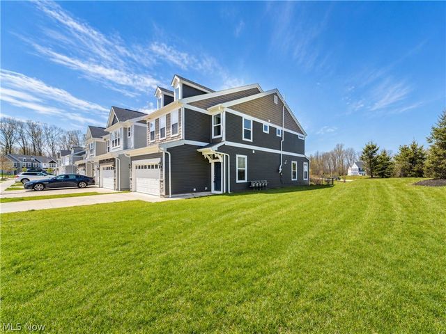 830 S Greenway Drive, Westlake, OH 44145