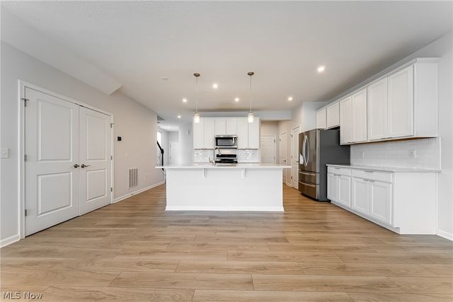 830 S Greenway Drive, Westlake, OH 44145