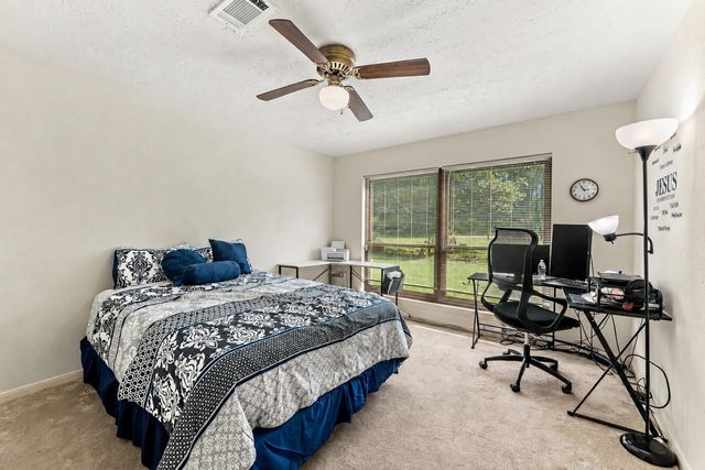 1325 County Road 347 N, Cleveland, TX 77327