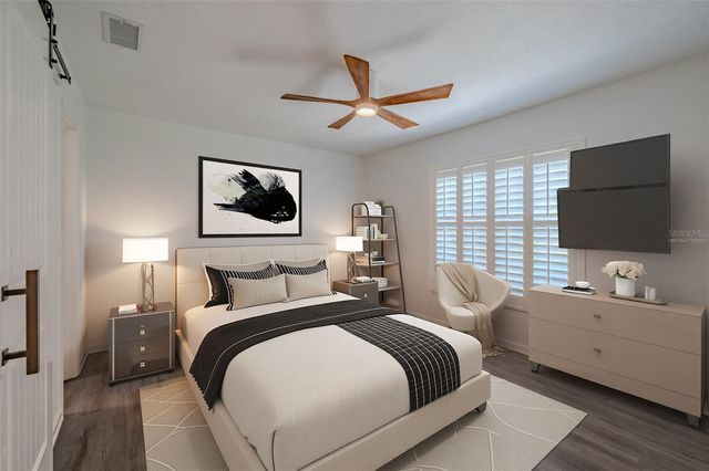 911 GOLFVIEW WOODS DRIVE, Sun City Center, FL 33573