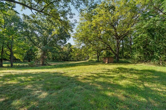 8691 Ann Arbor Road, Grass Lake, MI 49240