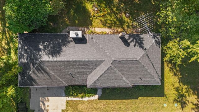 8691 Ann Arbor Road, Grass Lake, MI 49240