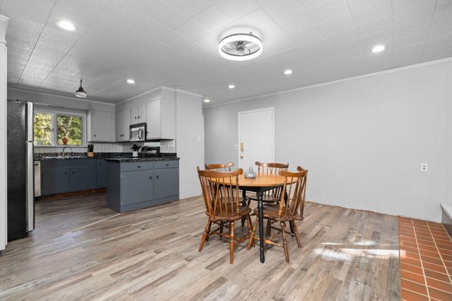 8691 Ann Arbor Road, Grass Lake, MI 49240