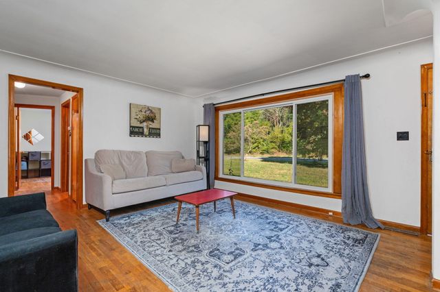 8691 Ann Arbor Road, Grass Lake, MI 49240