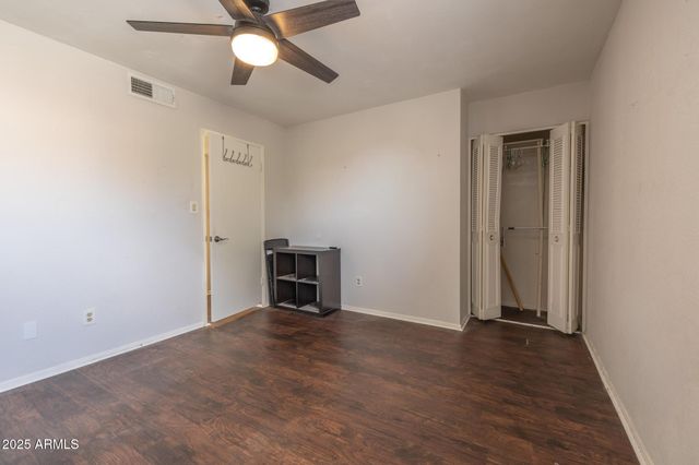 1342 W EMERALD Avenue 236, Mesa, AZ 85202