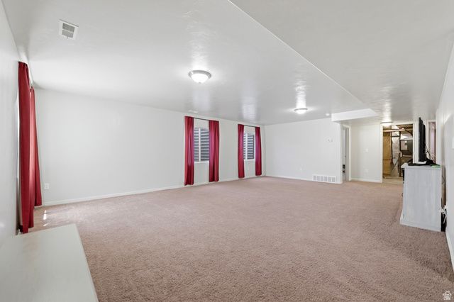 7598 S 4770 W, West Jordan, UT 84084
