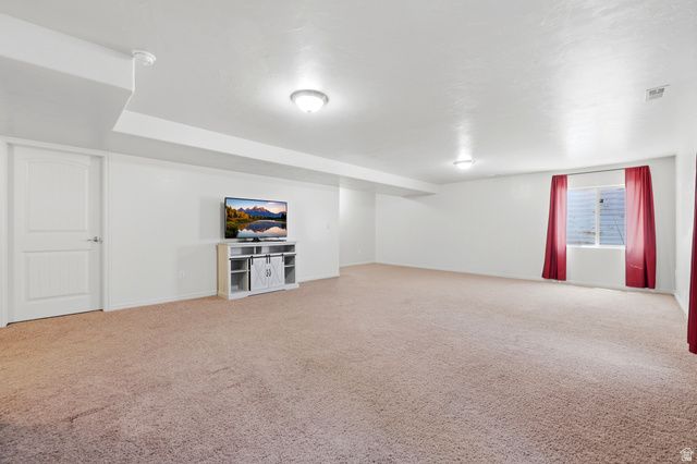 7598 S 4770 W, West Jordan, UT 84084