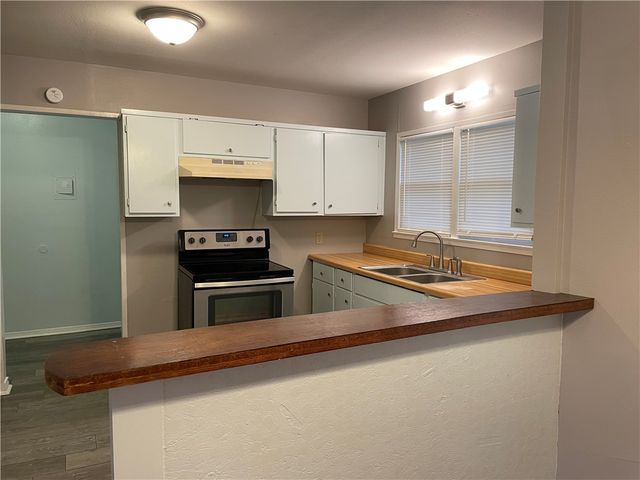 4426 Wesley Dr, Corpus Christi, TX 78412
