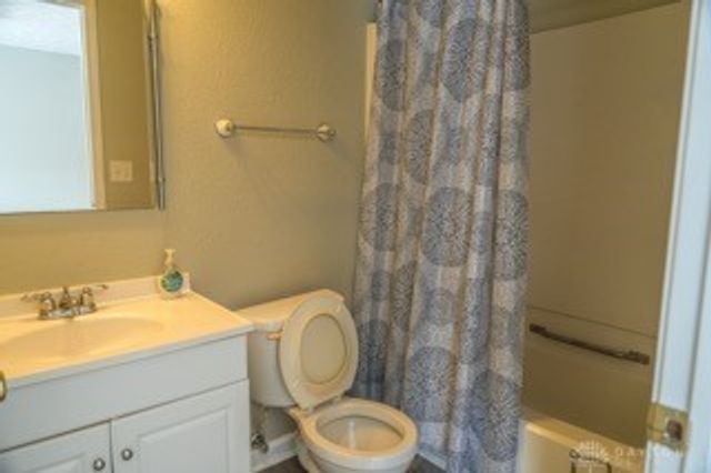 6334 Shull Road, Dayton, OH 45424