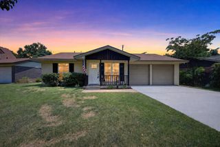 250 S Shore Place, Lewisville, TX 75067