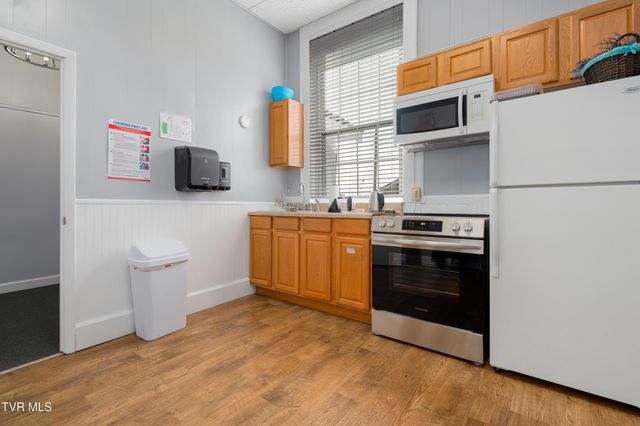 1025 Maple Street, Kingsport, TN 37660