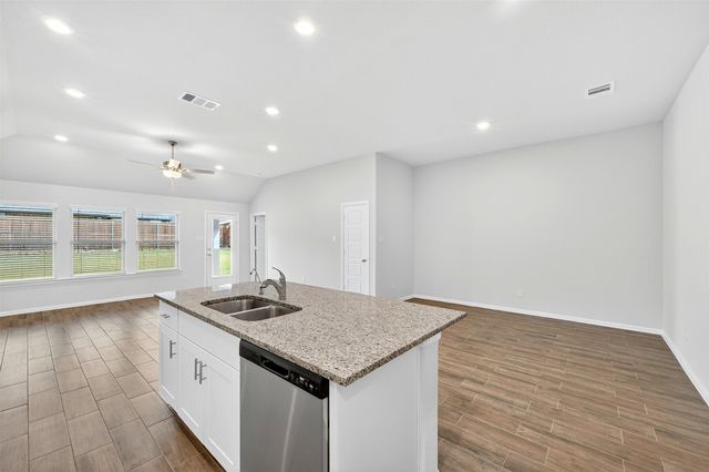 420 Wydown Drive, Princeton, TX 75407