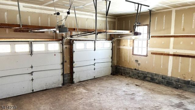 5 Els Way, Vernon Twp., NJ 07461