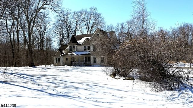 5 Els Way, Vernon Twp., NJ 07461