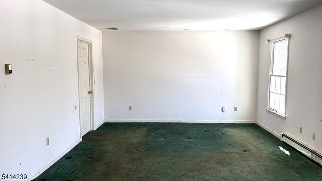 5 Els Way, Vernon Twp., NJ 07461