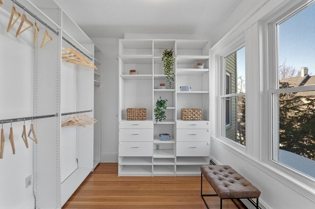 14 Holton St 4, Medford, MA 02155