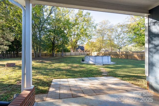 713 W Campbell Avenue W, Salisbury, NC 28146