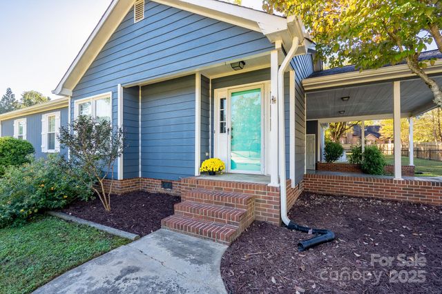 713 W Campbell Avenue W, Salisbury, NC 28146