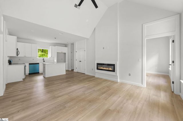 502 Wren Drive, Westminster, SC 29693