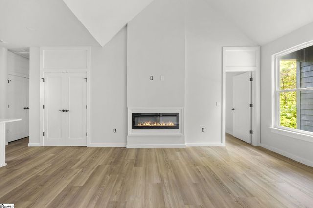 502 Wren Drive, Westminster, SC 29693