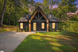 502 Wren Drive, Westminster, SC 29693