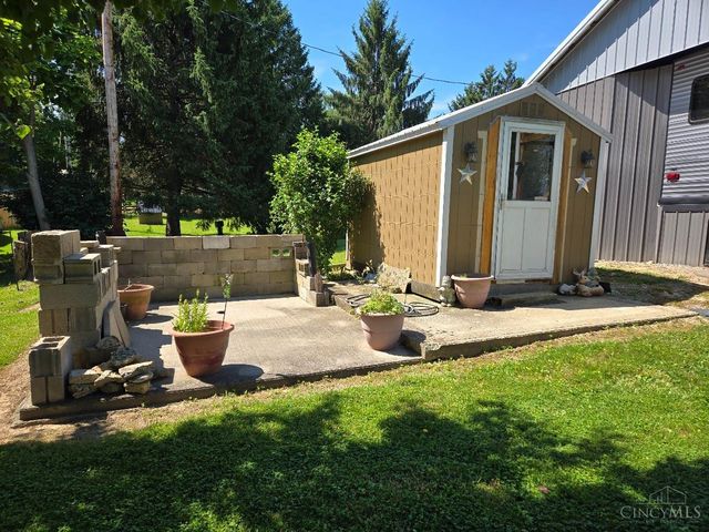 7016 Highland Trail W, Hillsboro, OH 45133