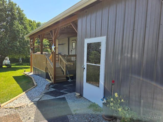 7016 Highland Trail W, Hillsboro, OH 45133
