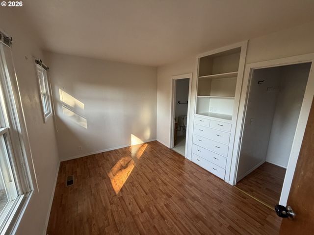 1022 Horn Ln, Eugene, OR 97404