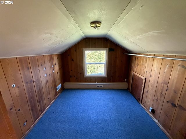 1022 Horn Ln, Eugene, OR 97404
