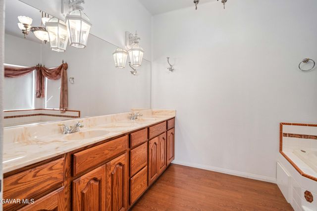 43738 Mountain View Road, Lake Hughes, CA 93532