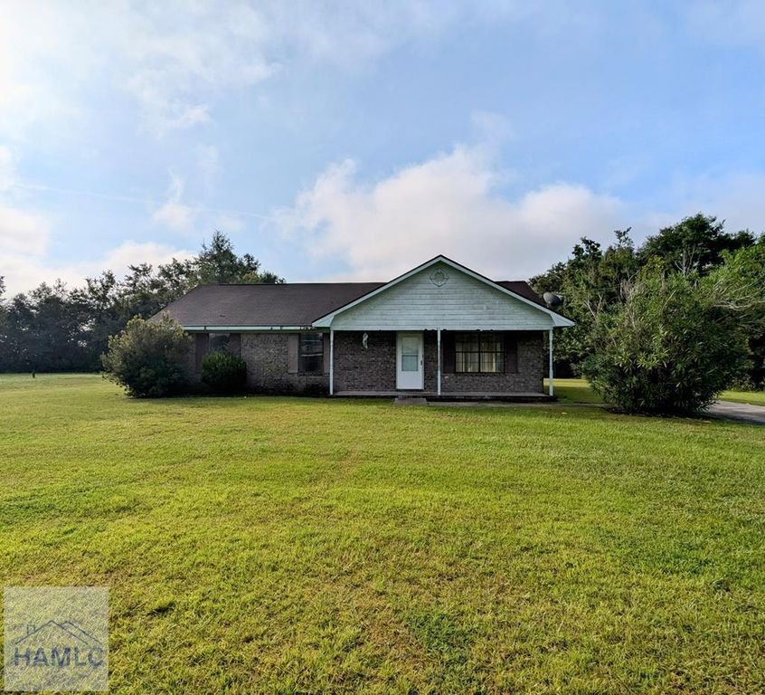 64 Kelly Lane, Hinesville, GA 31313