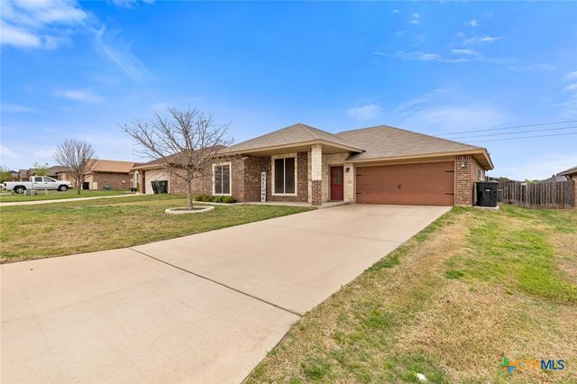 2013 Broken Shoe Trail, Temple, TX 76502