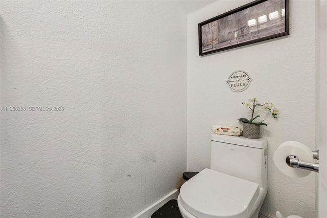 11280 NW 77th Ter, Doral, FL 33178