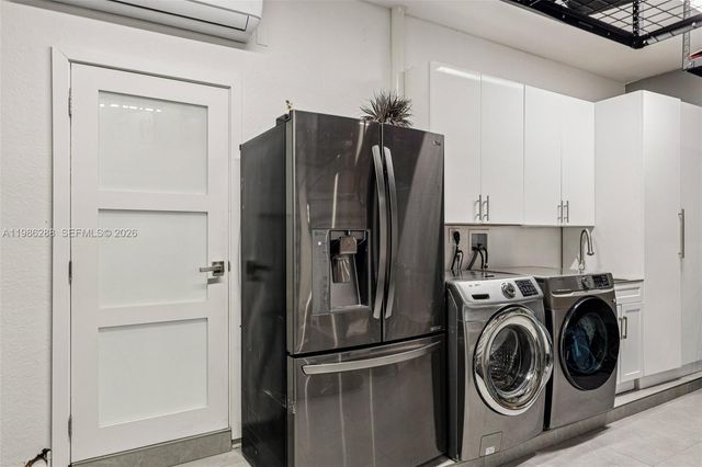 11280 NW 77th Ter, Doral, FL 33178