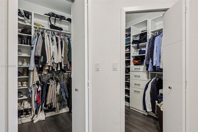 11280 NW 77th Ter, Doral, FL 33178