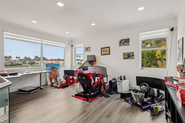 11280 NW 77th Ter, Doral, FL 33178