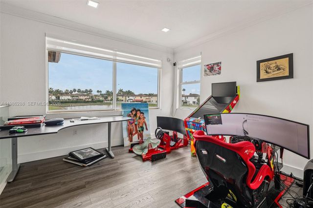 11280 NW 77th Ter, Doral, FL 33178