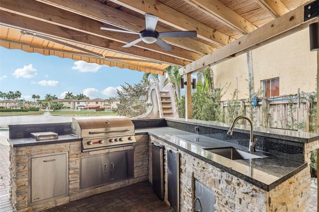 11280 NW 77th Ter, Doral, FL 33178