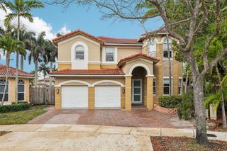 11280 NW 77th Ter, Doral, FL 33178