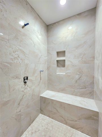 624 Rock Ridge Road, Tiffin, IA 52340