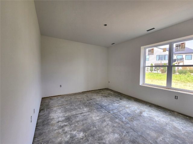 624 Rock Ridge Road, Tiffin, IA 52340