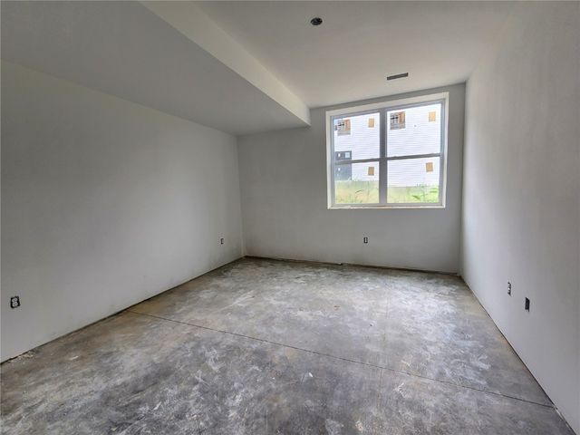 624 Rock Ridge Road, Tiffin, IA 52340