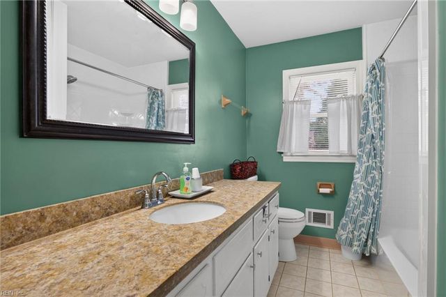 4220 Duke Of Gloucester DR, Chesapeake, VA 23321